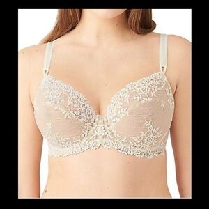 Wacoal Embrace Lace Underwire Bra 65191 Cream/Beige​​​​​​​​​
